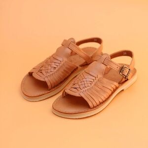 NIB Mexas Purepecha Leather Sandals in Camel Light Brown Size 39 US 8